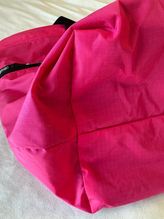 Rare! Lesportsac Carlin Bright Pink Nylon Zip TopTote - Picture 6 of 9